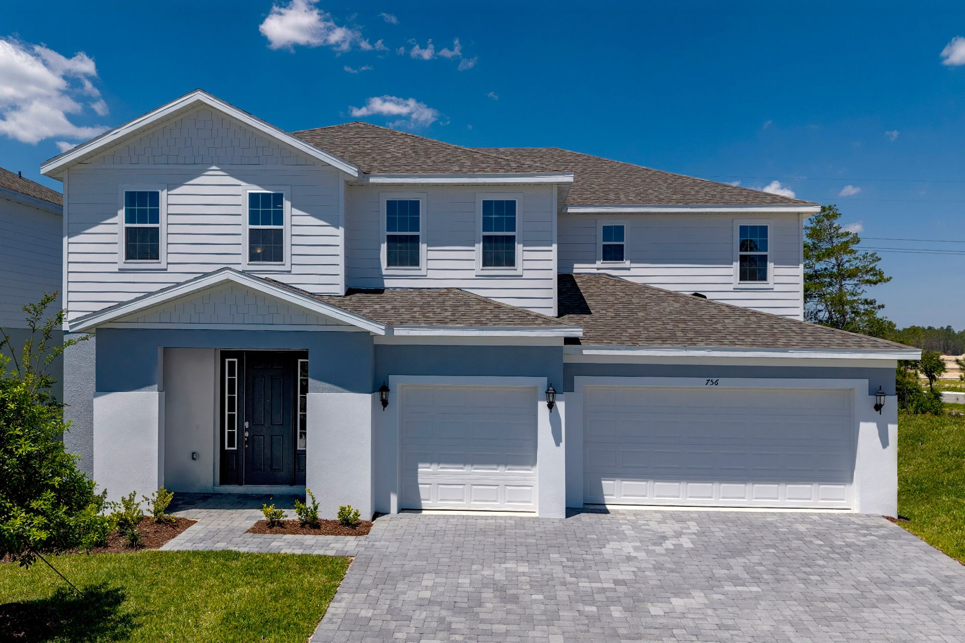 Front Exterior View of Lennox plan exterior