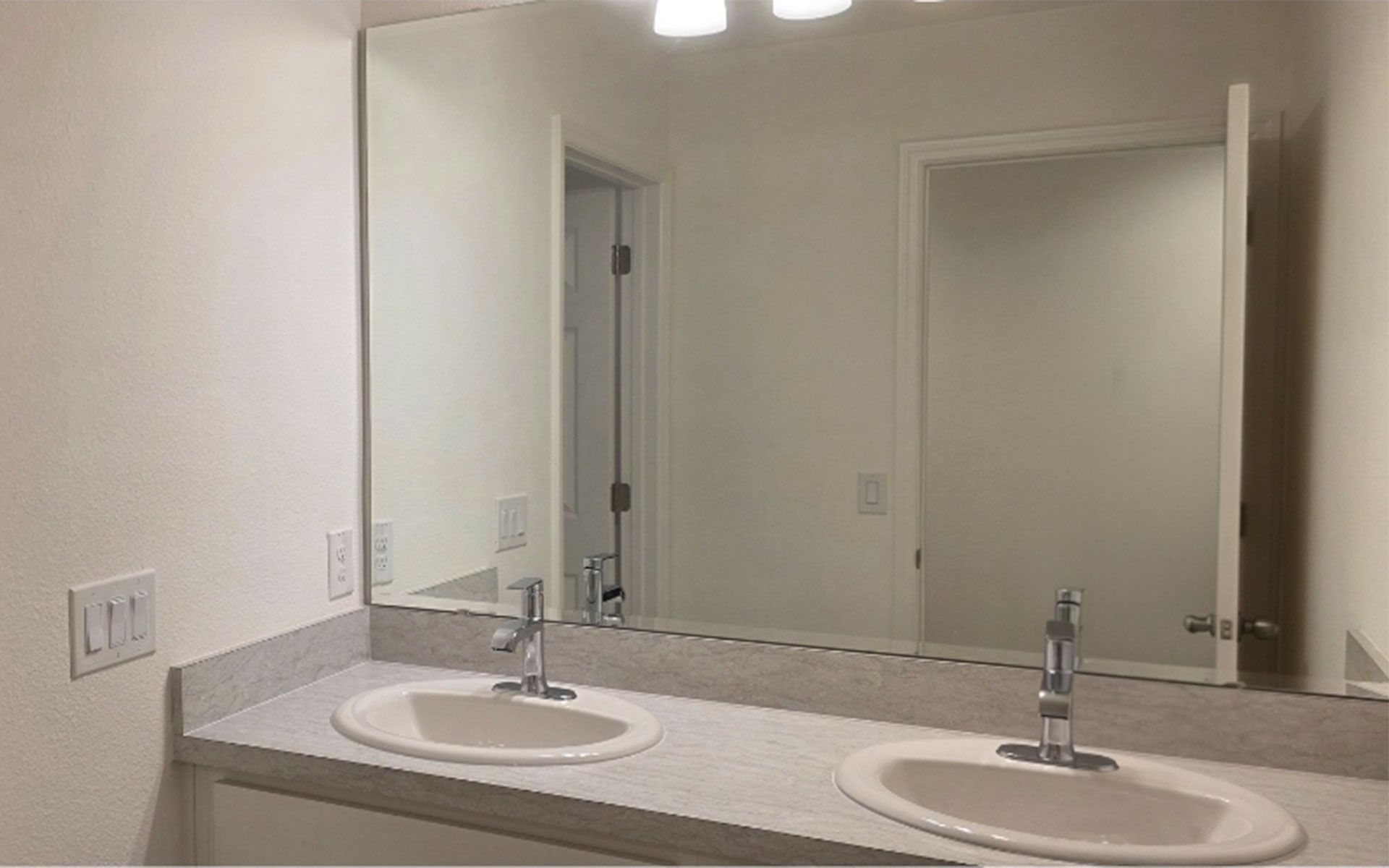 Well-Appointed Bathroom in Central Florida Single-Family Home