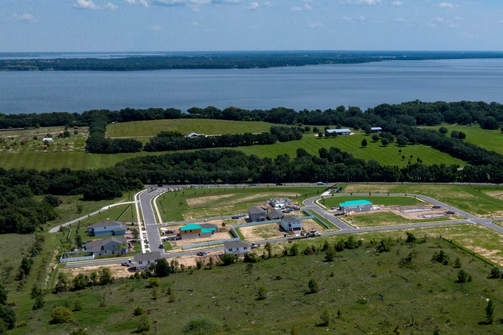 Eagletail Landings aerial showing Lake Harris to the north