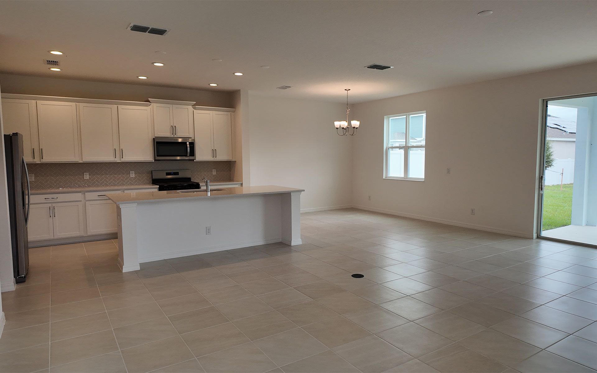 Spacious and Inviting Living Room in Central Florida Home