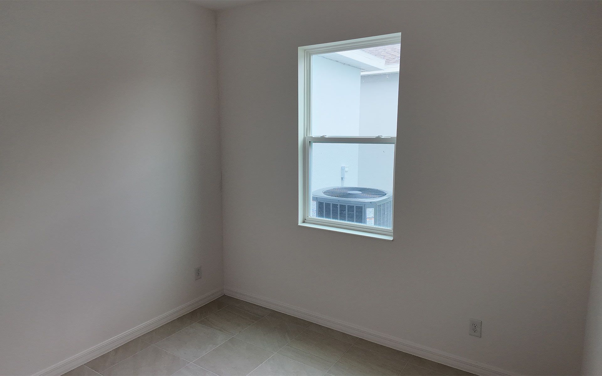Convenient Den in Central Florida Home