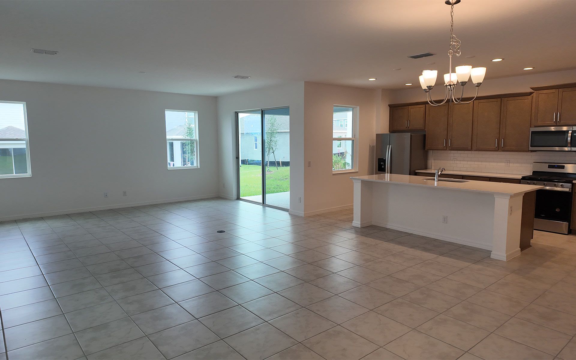 Spacious and Inviting Living Room in Central Florida Home