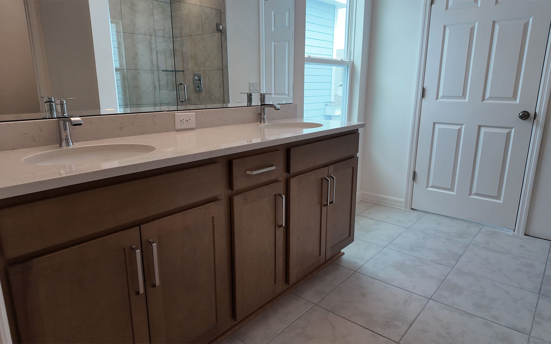Modern Primary Bathroom with Stylish Features in Central Florida House