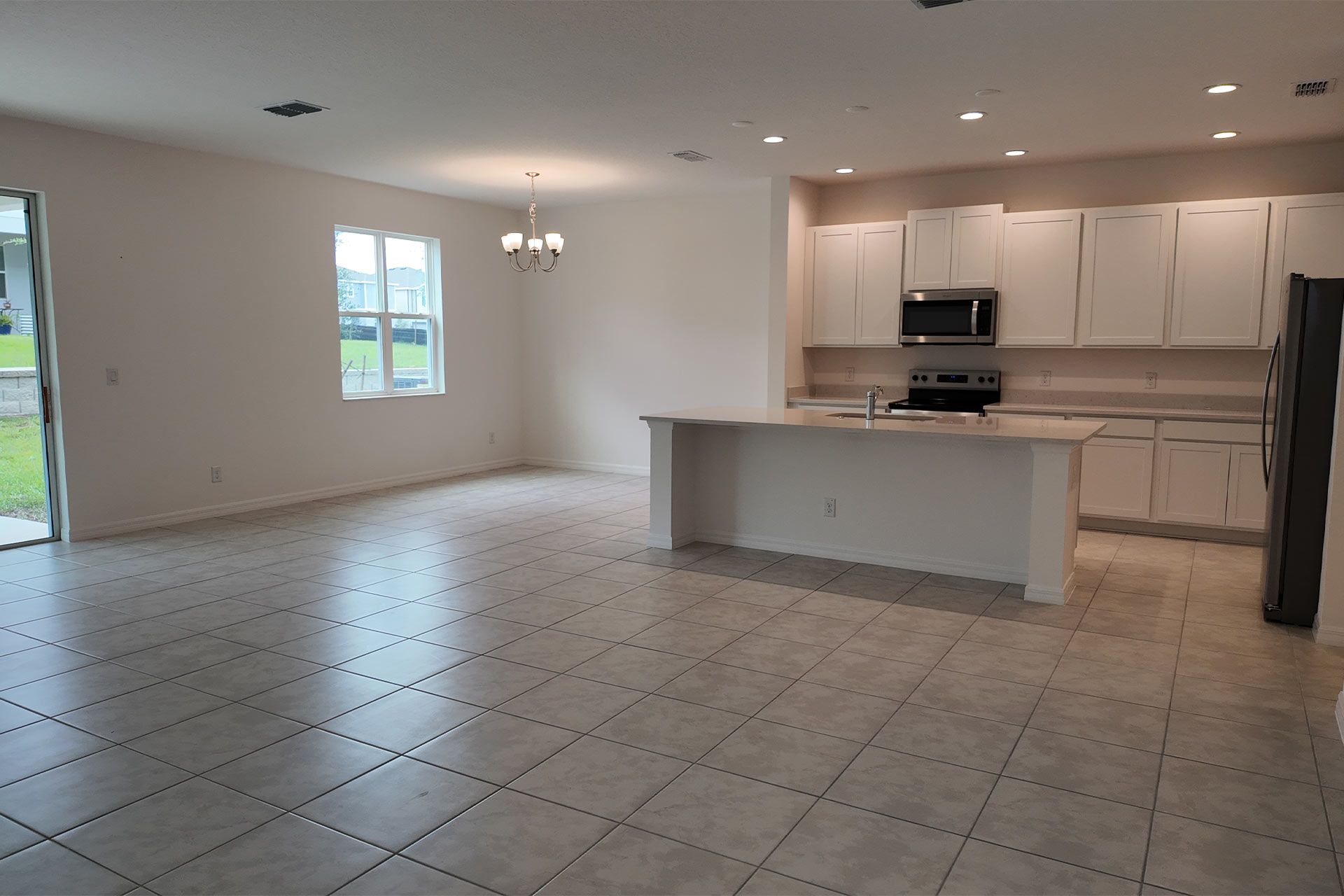 Spacious and Inviting Living Room in Central Florida Home