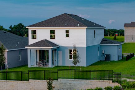 Gilchrist model at Eagletail Landings