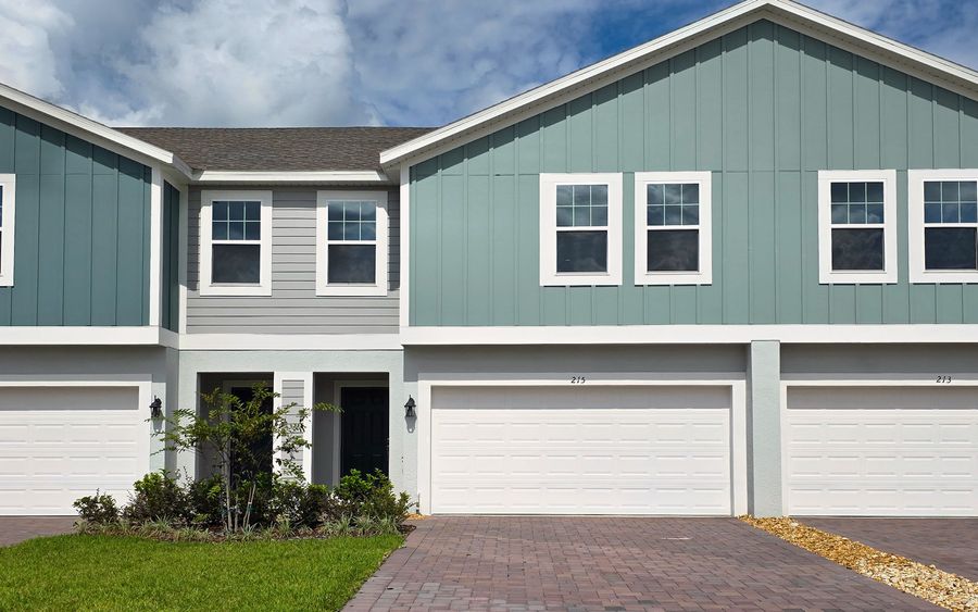 215 Glass Onion Dr. (Sovereign)