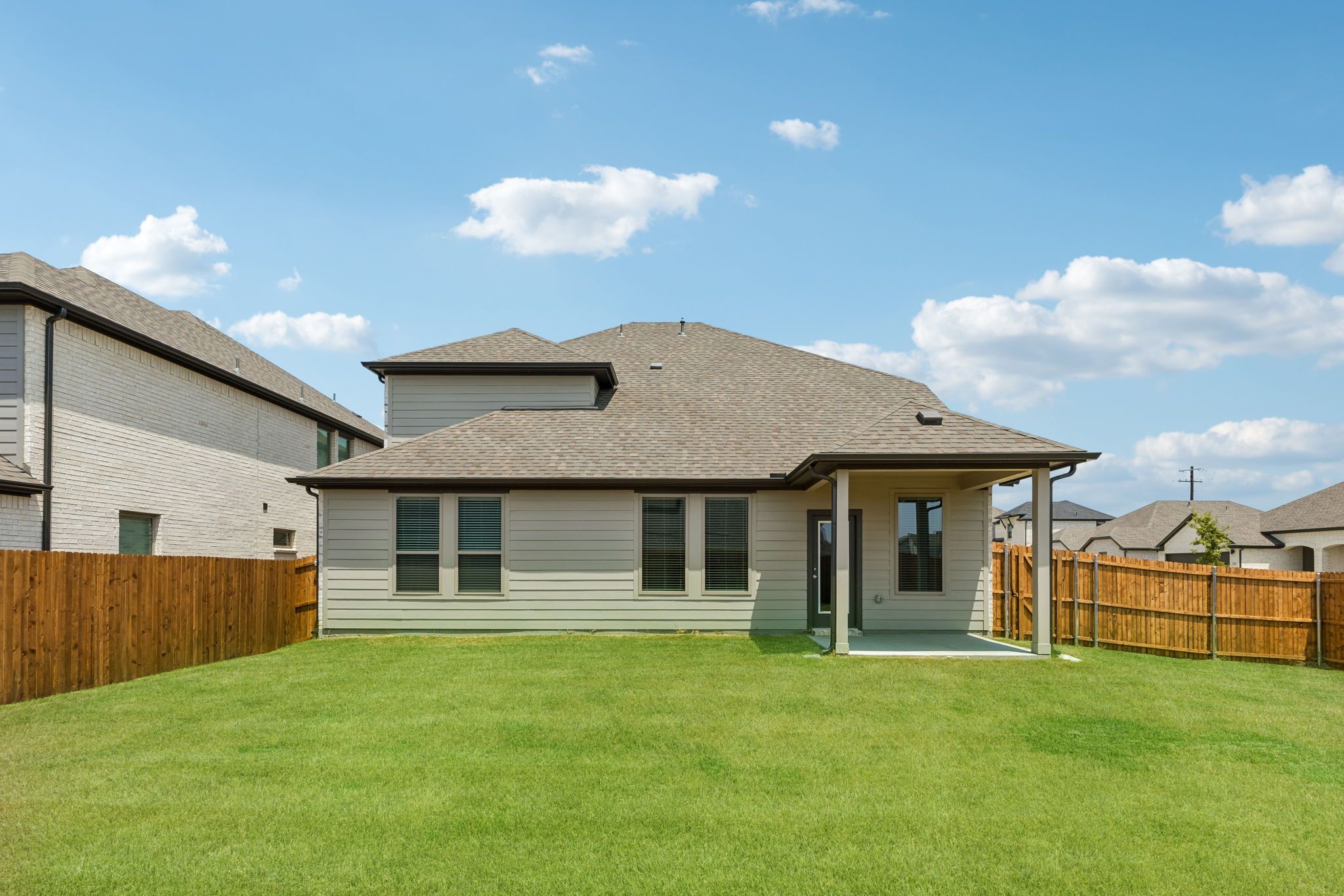 Representative Image - Exterior - Q
