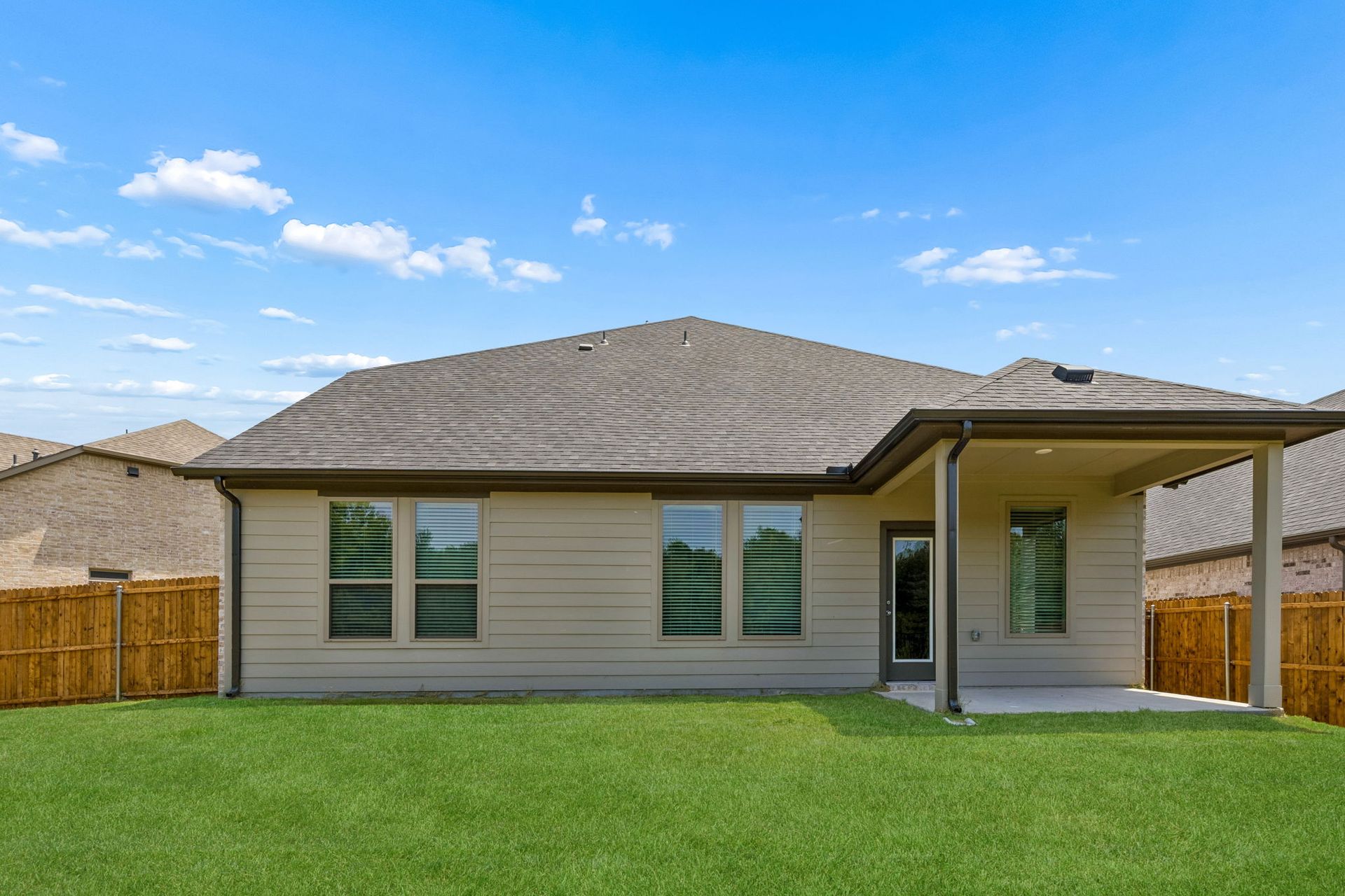 Representative Image - Exterior - M