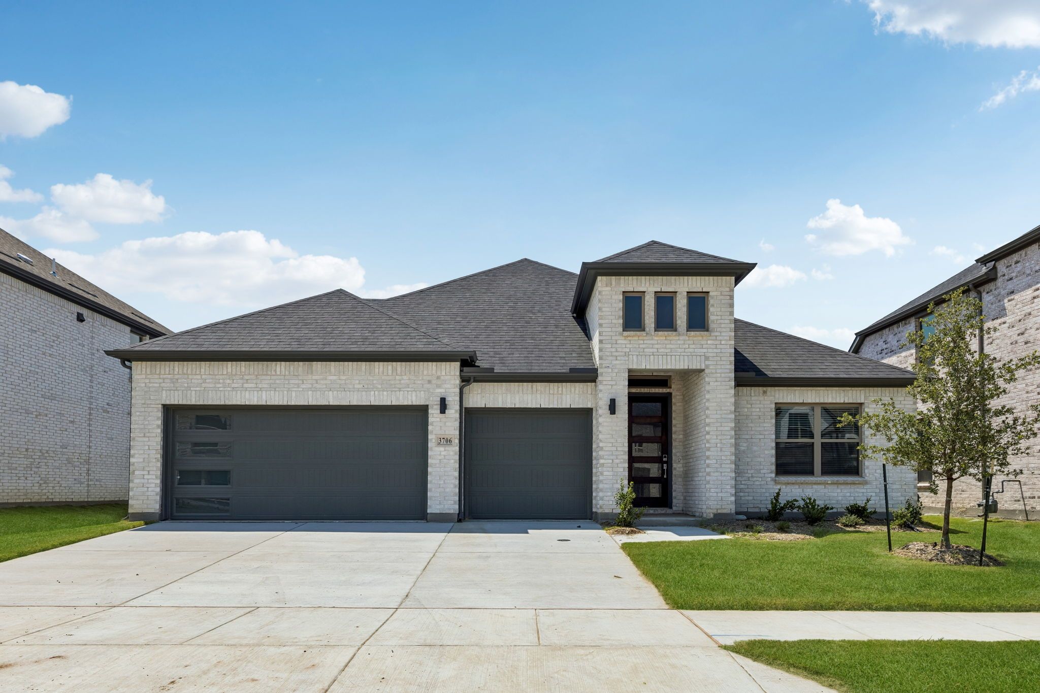 Gilmour II - Sunset Ranch: Gunter, Texas - Trophy Signature Homes