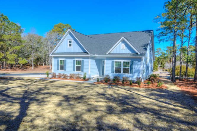 806 Sand Fiddler Ct Se. Bolivia, NC 28422