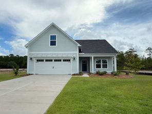 390 LaMer Loop (Bayside)