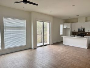 1811 Webberville Road 1206 (GALINDO)