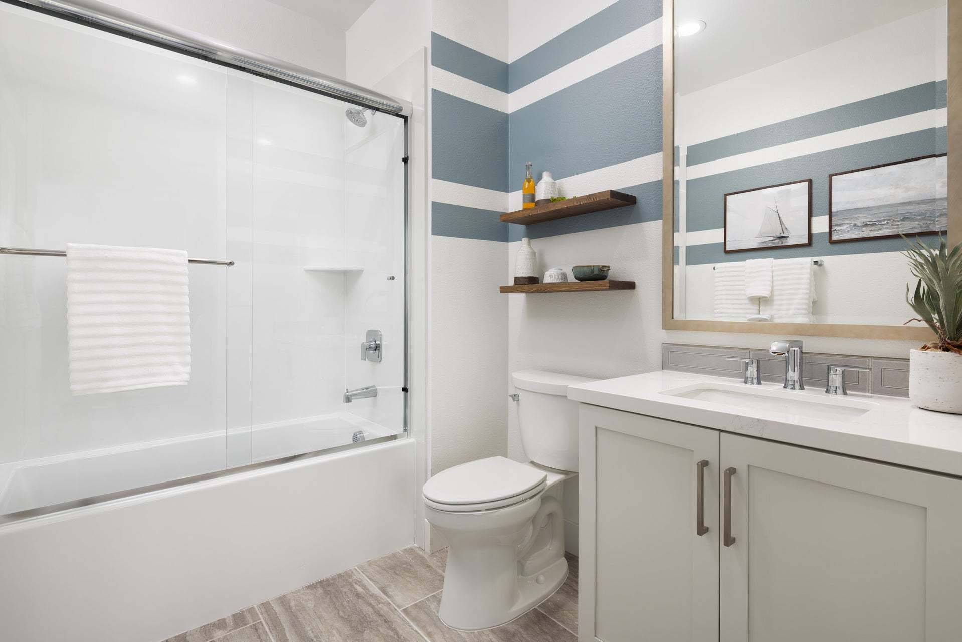 Jasmine at Francis Ranch by Trumark Homes I TH Residence 1 Model I Bathroom