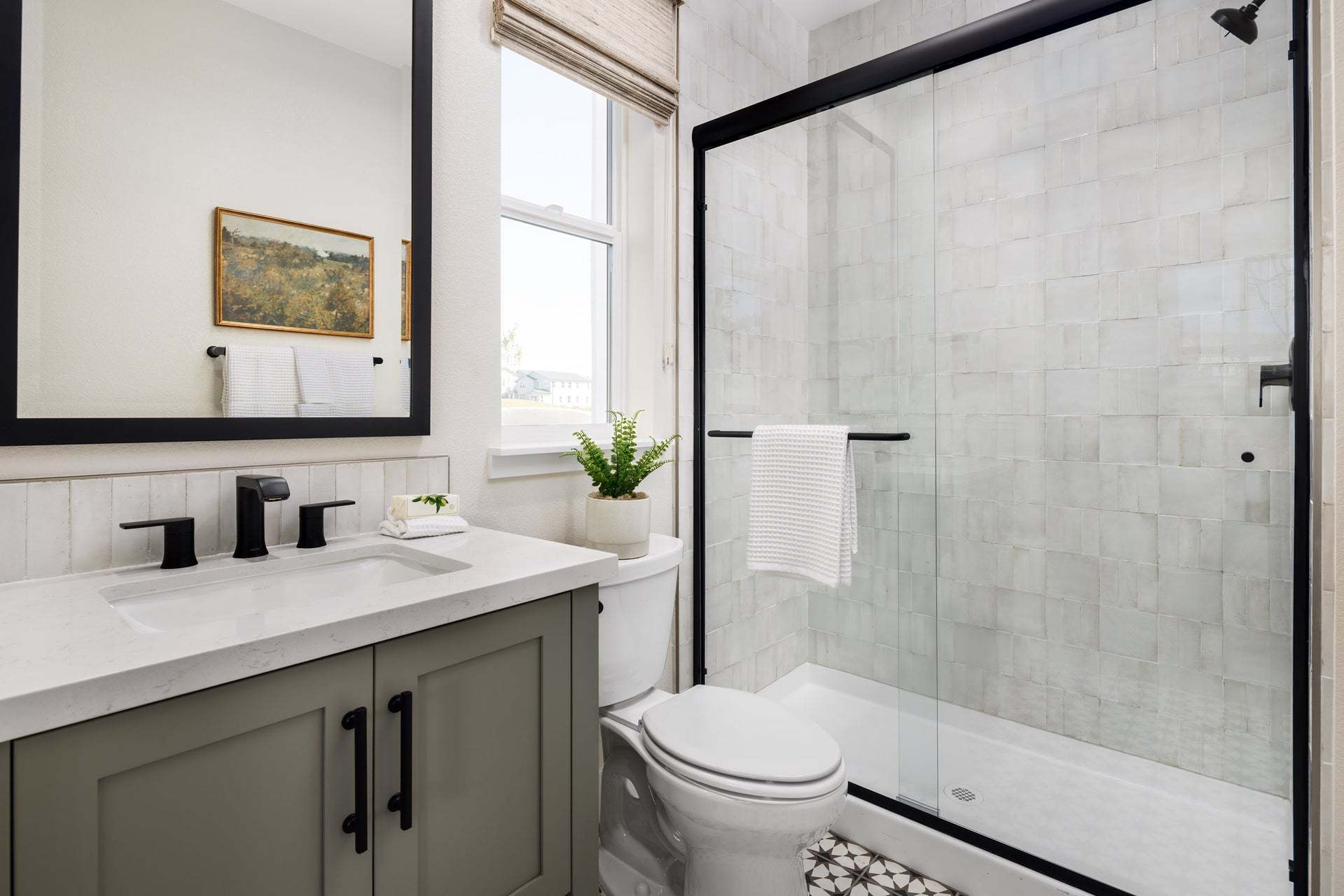 Jasmine at Franics Ranch by Trumark Homes I TH Residence 2 Model I Bathroom