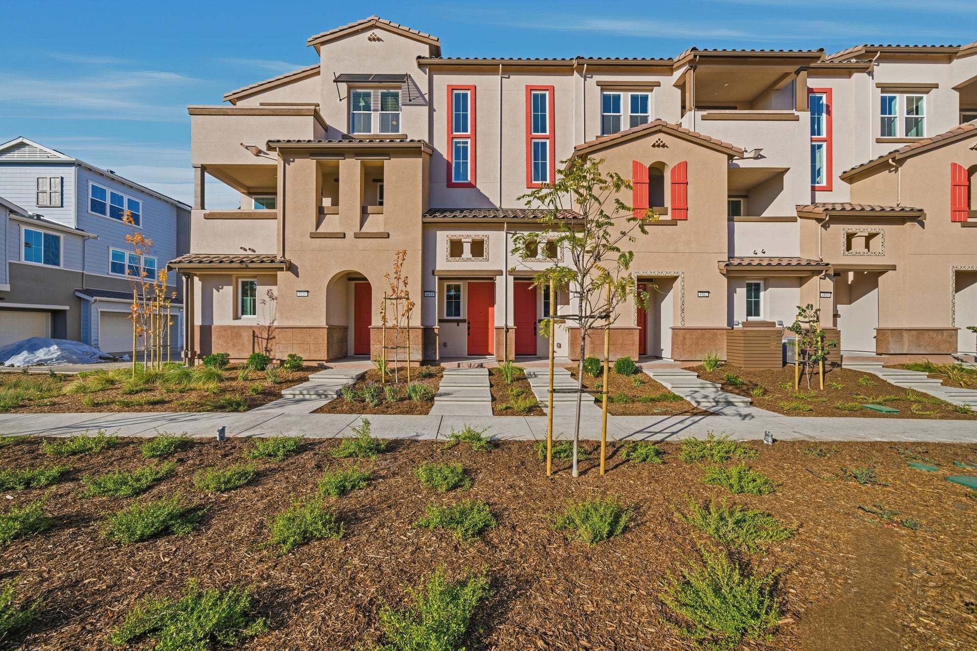 Alicante at Arroyo Crossings by Trumark Homes I Livermore, CA I Residence 2 Model I Exterior