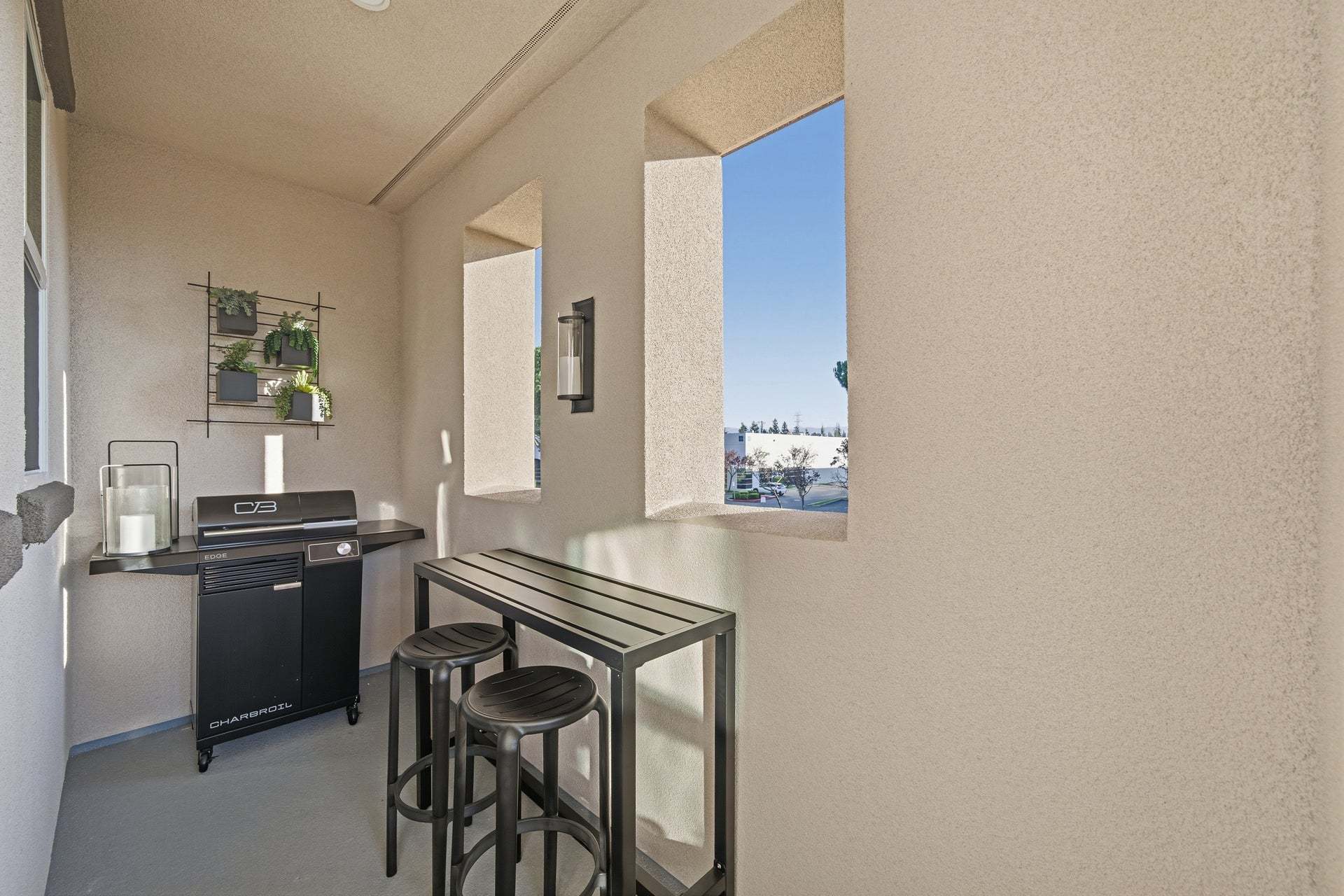 Alicante at Arroyo Crossings by Trumark Homes I Livermore, CA I Residence 1 Model I Deck