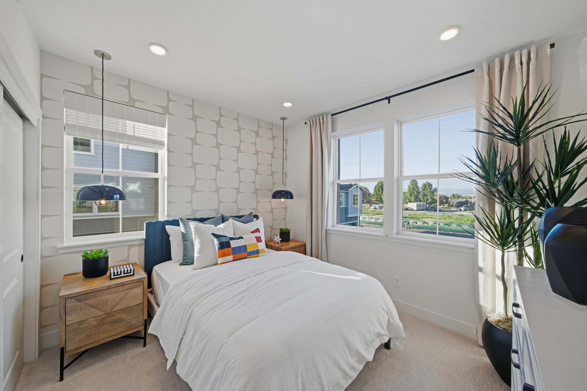 Alicante at Arroyo Crossings by Trumark Homes I Livermore, CA I Residence 1 Model I Bedroom