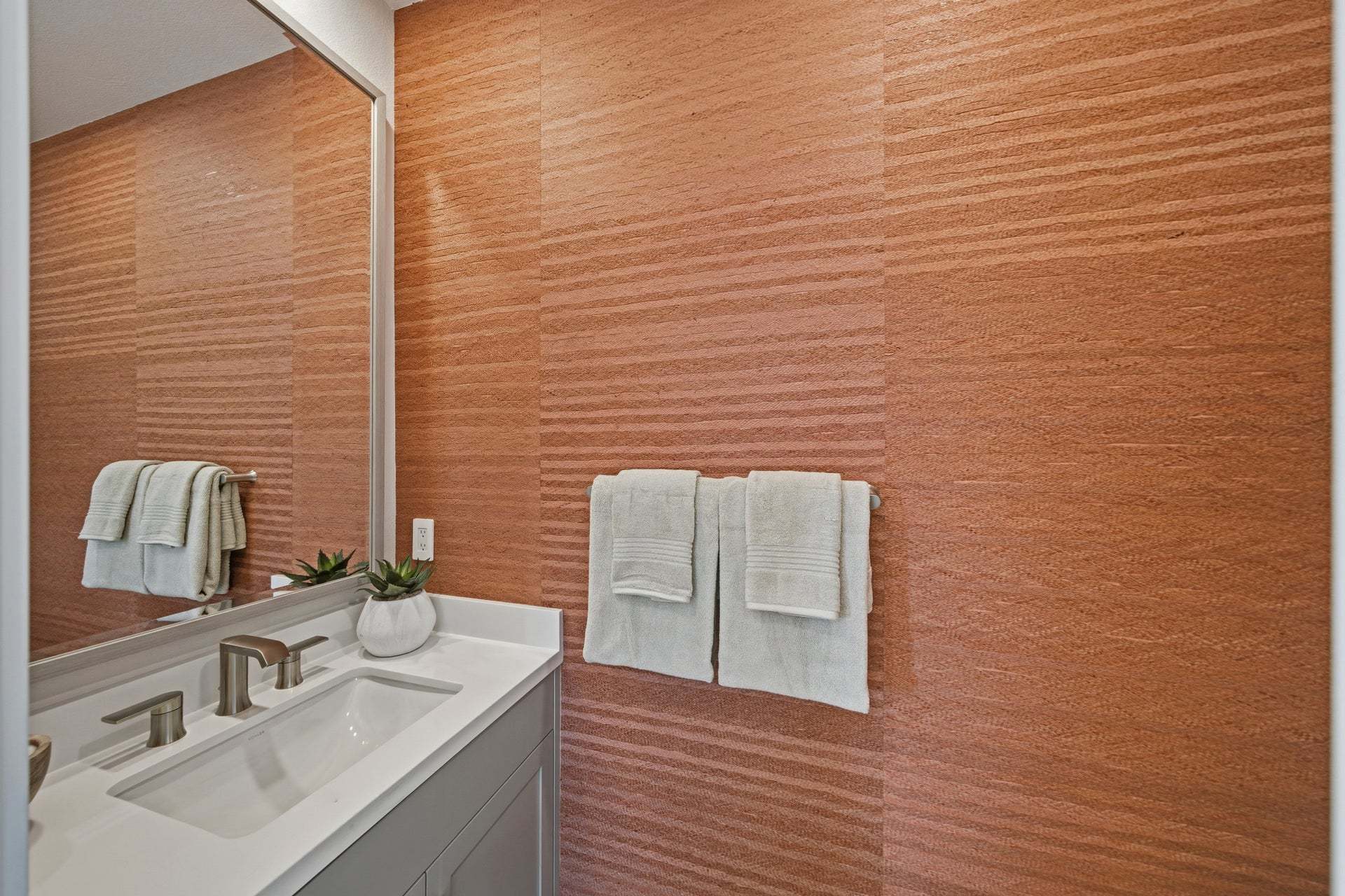 Alicante at Arroyo Crossings by Trumark Homes I Livermore, CA I Residence 2 Model I Half Bathroom