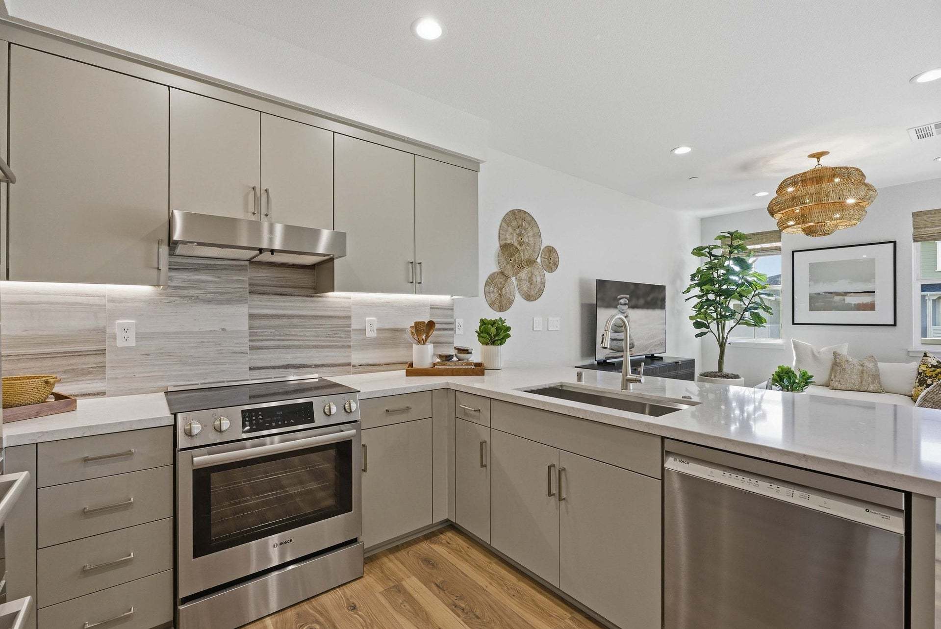 Solera at Arroyo Crossings by Trumark Homes I Residence 1 I Kitchen