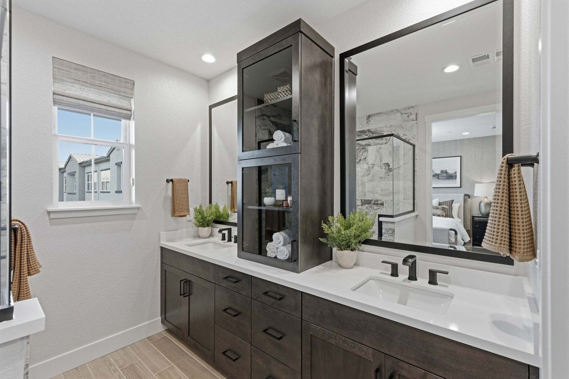 Solera at Arroyo Crossings by Trumark Homes I Residence 2 I Primary Bathroom