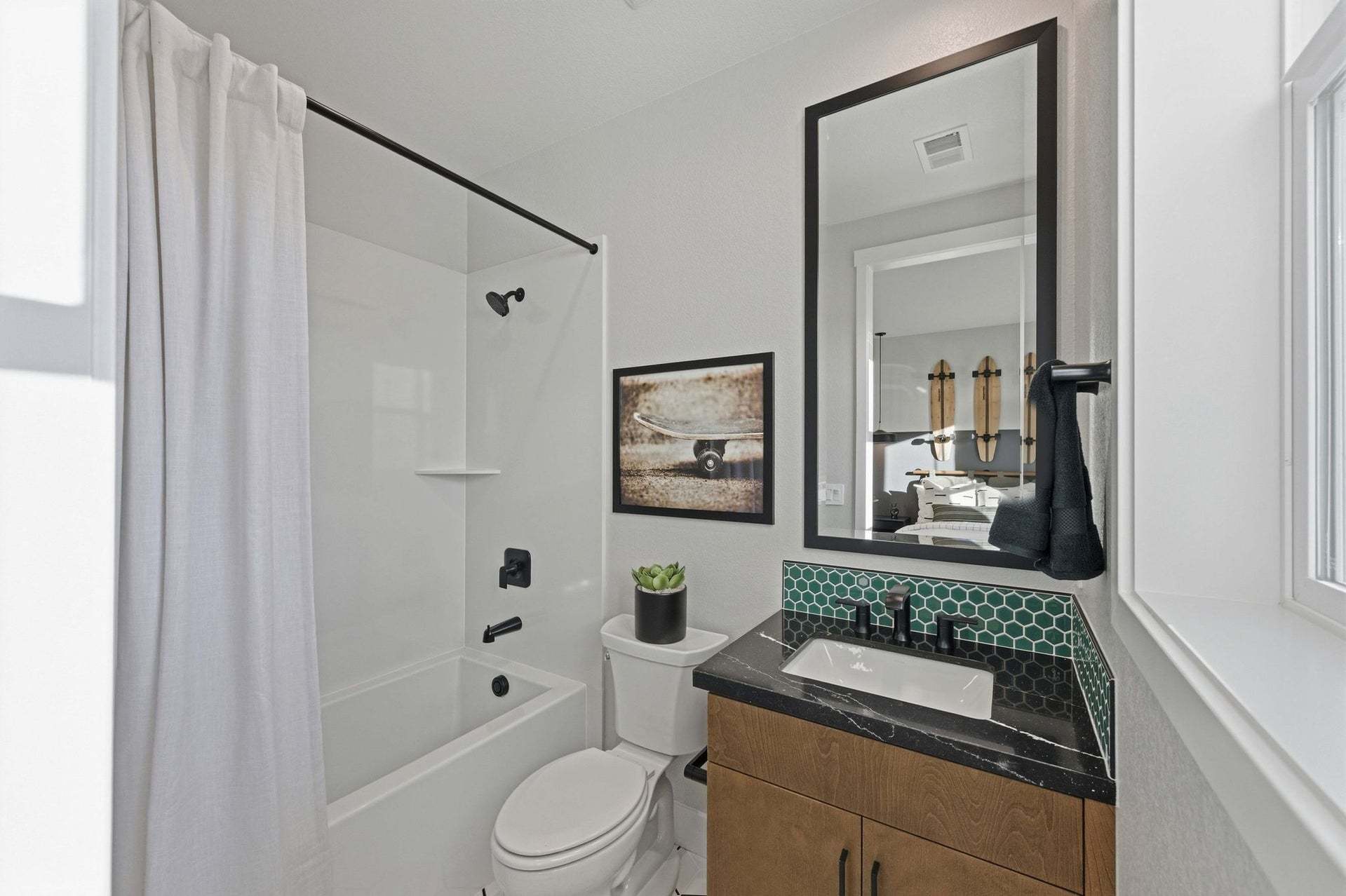 Solera at Arroyo Crossings by Trumark Homes I Residence 3 Model I Bathroom