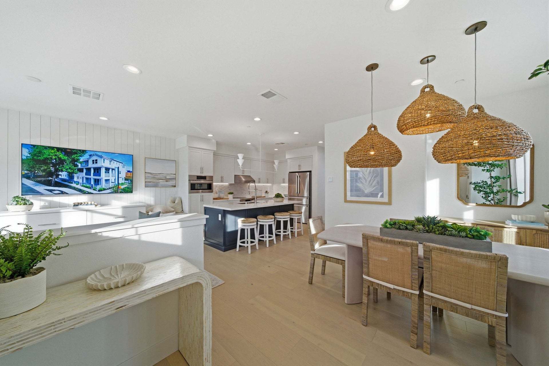 Solera at Arroyo Crossings by Trumark Homes I Residence 4 Model I Entryway