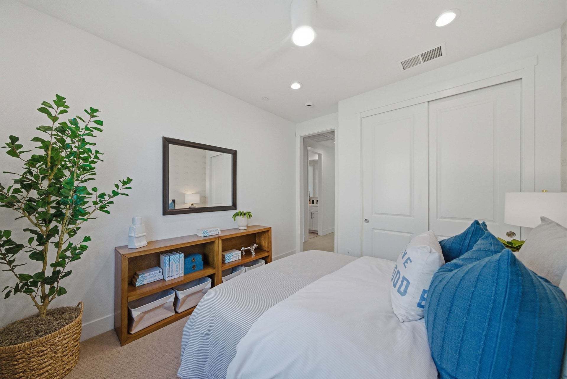 Solera at Arroyo Crossings by Trumark Homes I Residence 4 Model I Bedroom