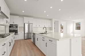 1390 Amanda Glen (Plan 1)