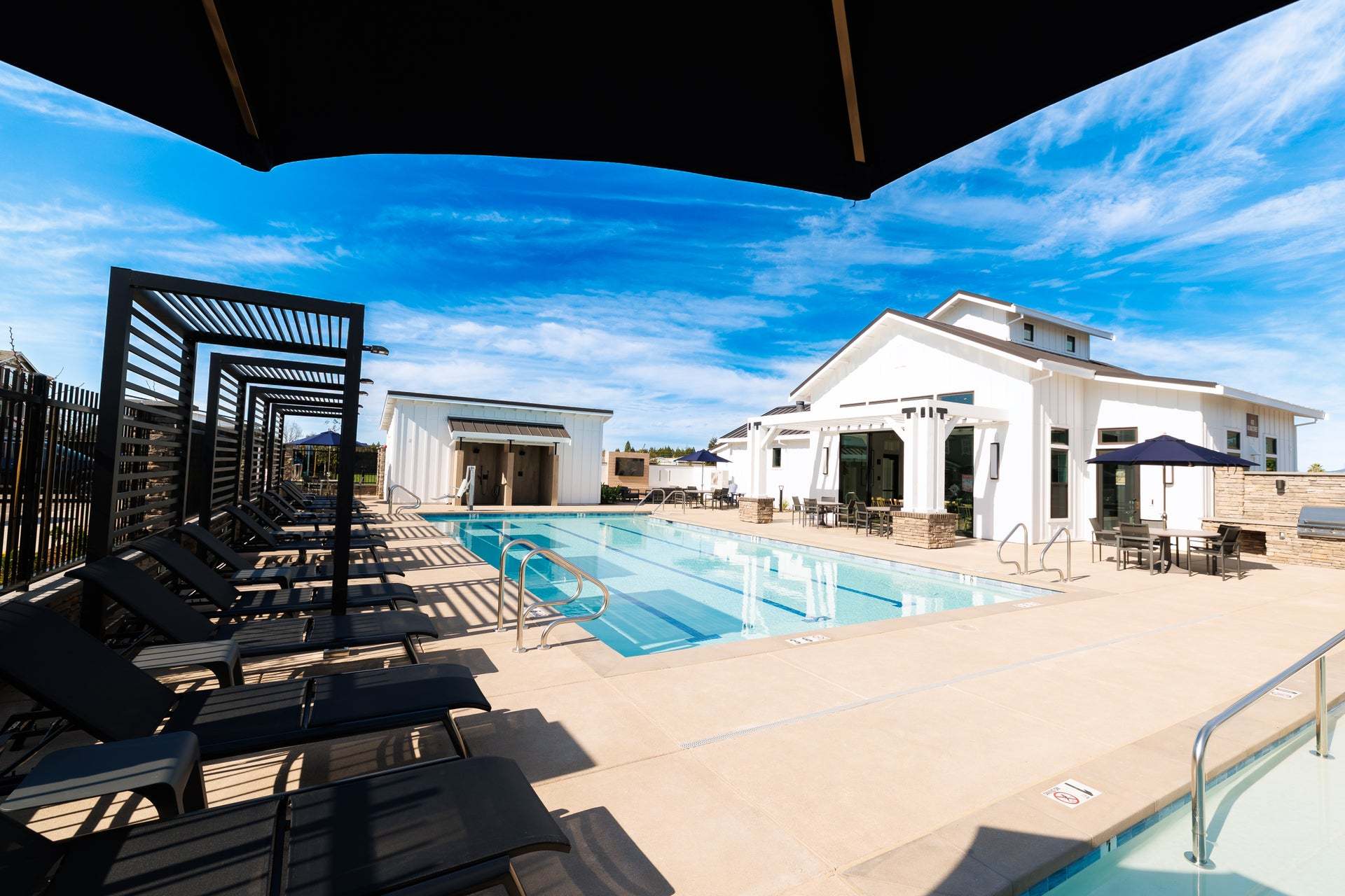 Arroyo Crossings by Trumark Homes I Livermore, CA I Community Clubhouse