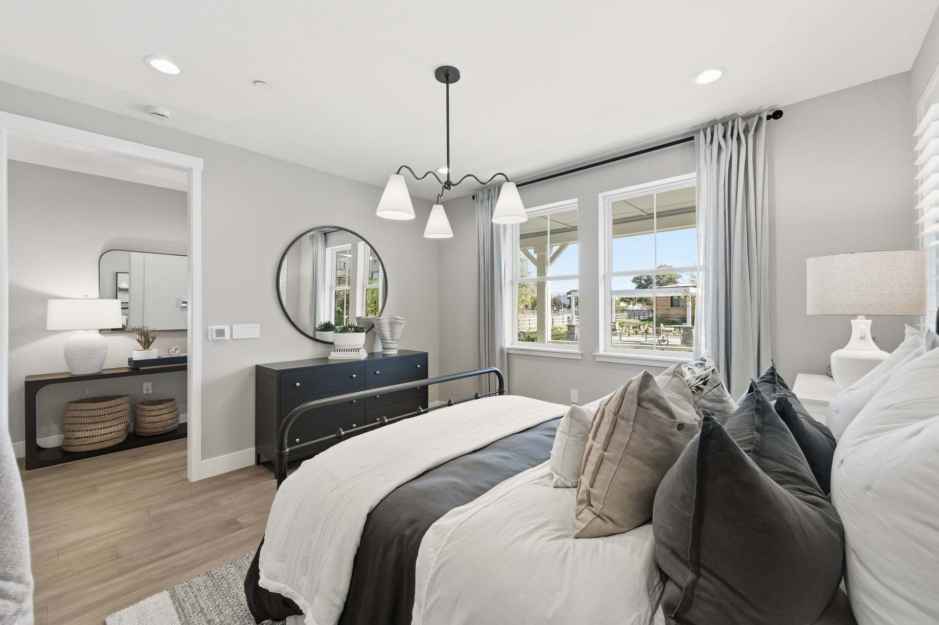 Verdello at Arroyo Crossings in Livermore, CA by Trumark Homes I Residence 3 Model I First-Floor Bed