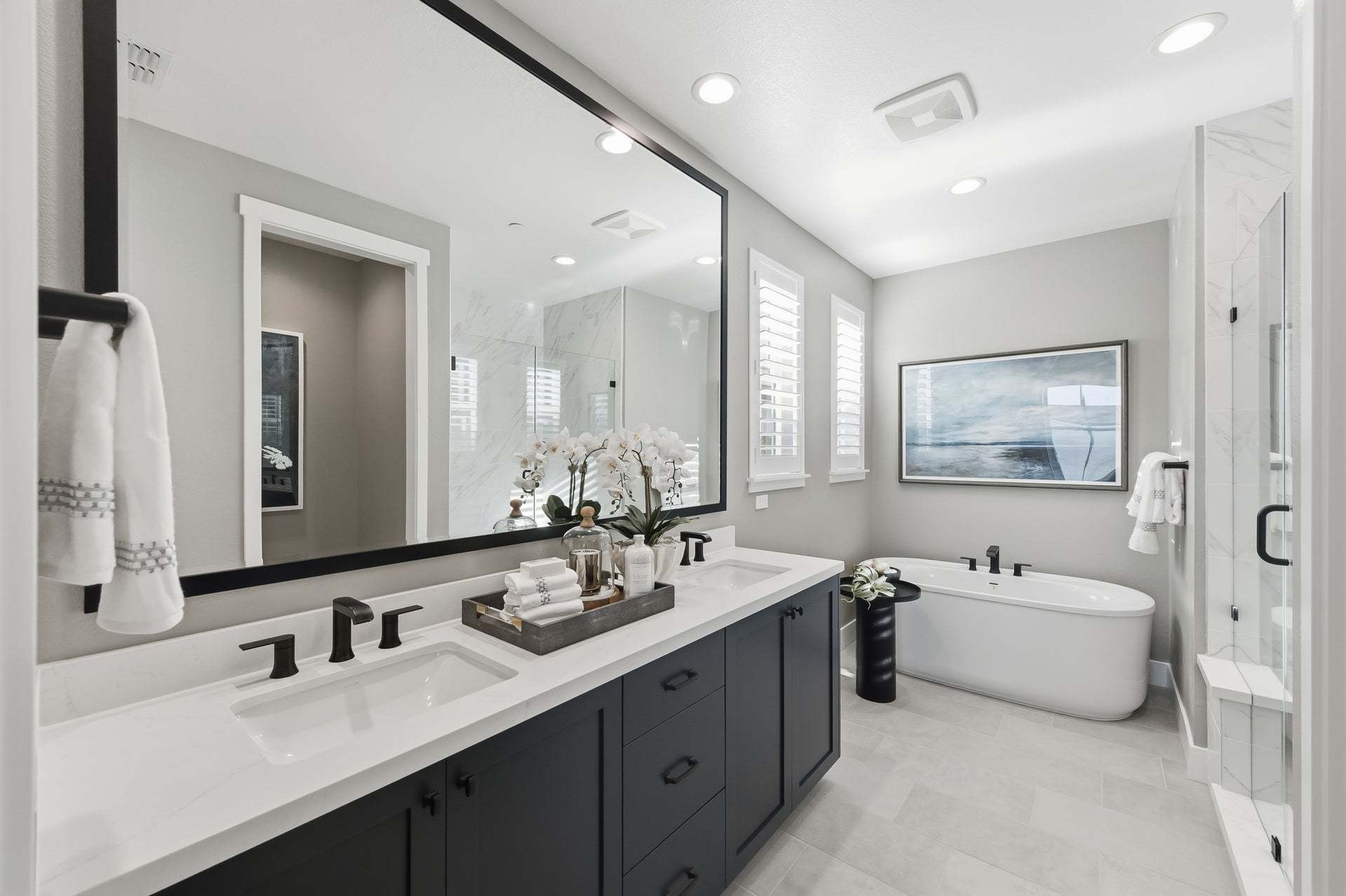 Verdello at Arroyo Crossings in Livermore, CA by Trumark Homes I Verdello Residence 3 Model I Primary Bath