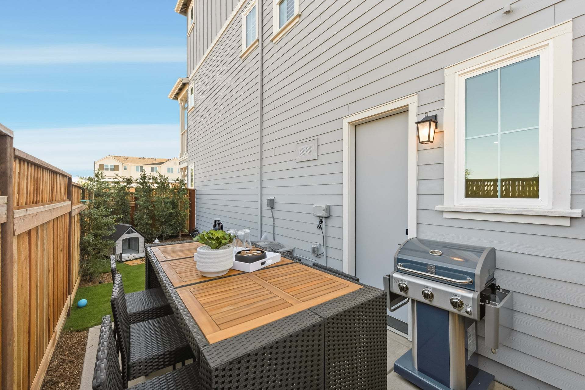 Verdello at Arroyo Crossings in Livermore, CA by Trumark Homes I Residence 3 Model I Backyard