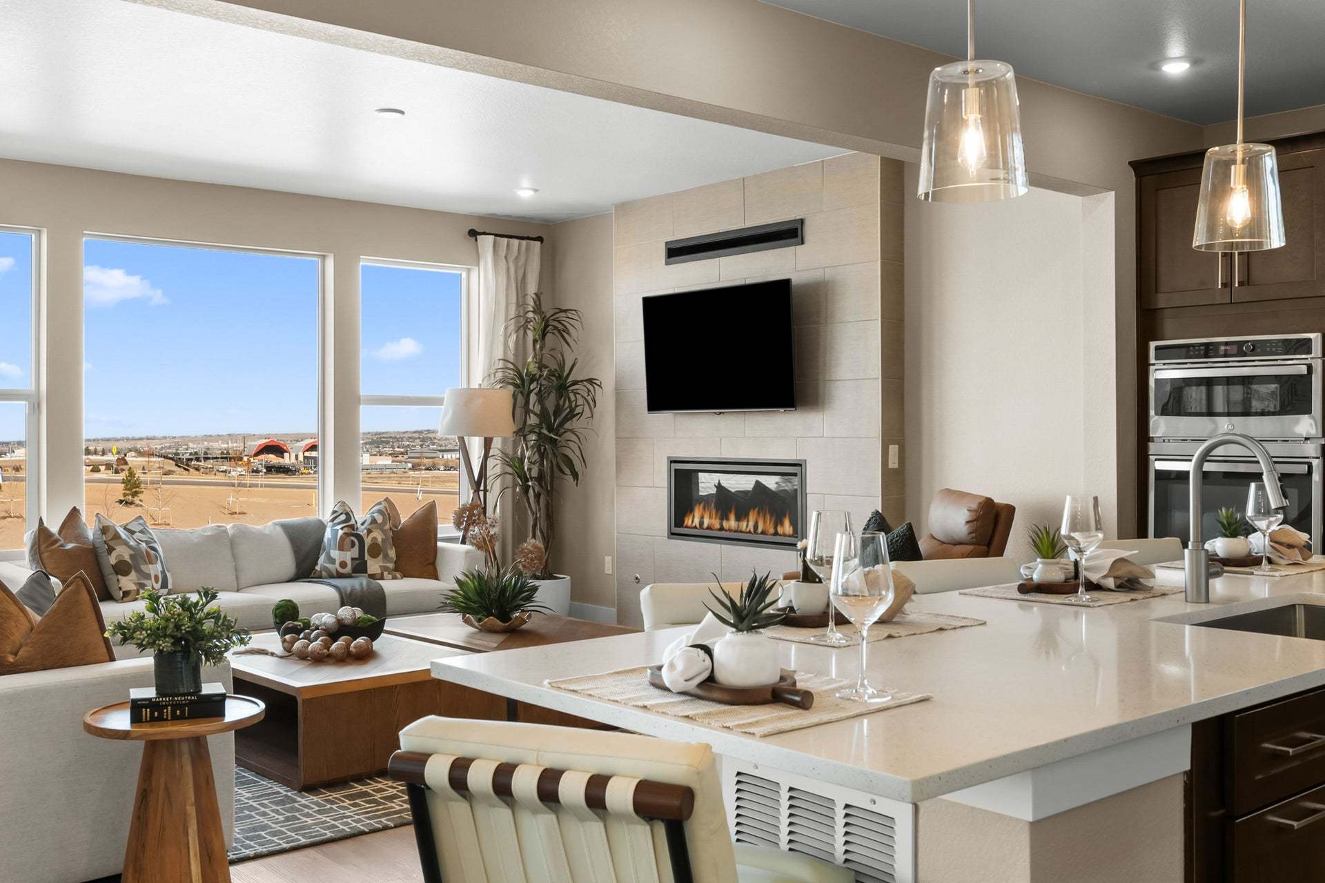 Kestrel at Tanterra in Parker, CO | Whistler Model | Kitchen & Great Room