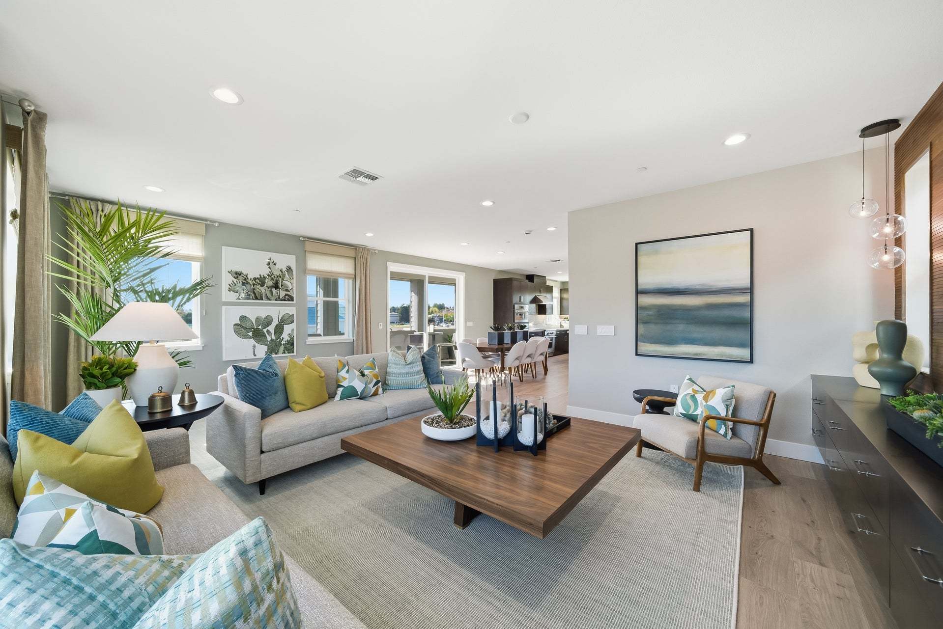 Verdello at Arroyo Crossings in Livermore, CA by Trumark Homes I Verdello Residence 1 Model I Living