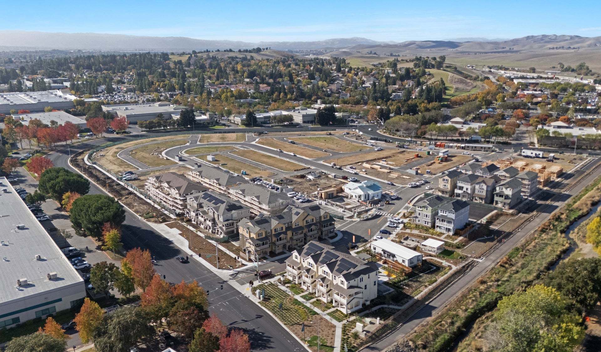 Verdello at Arroyo Crossings in Livermore, CA by Trumark Homes I West Side of Community