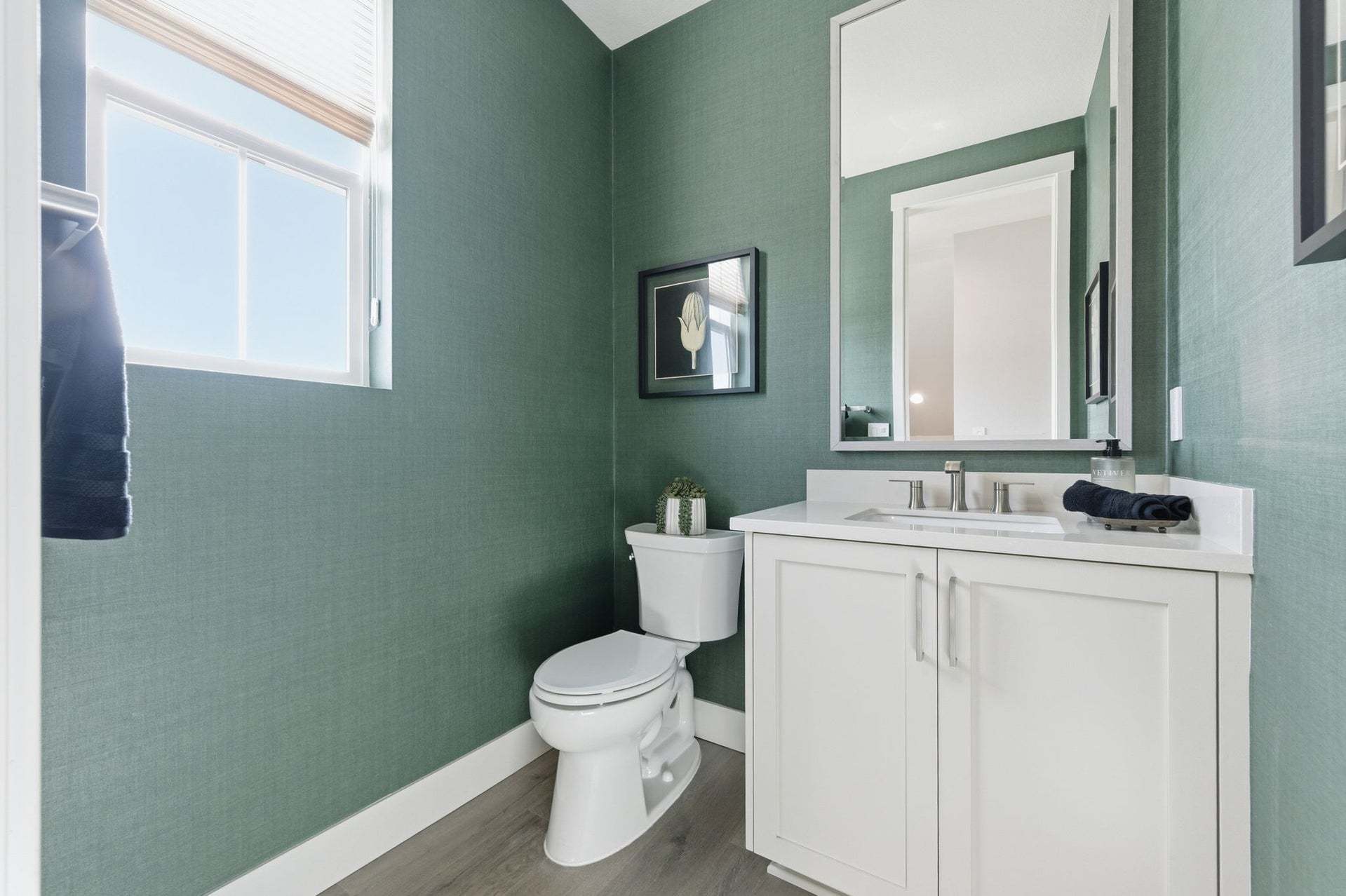 Verdello at Arroyo Crossings in Livermore, CA by Trumark Homes I Residence 2 Model I Half Bath