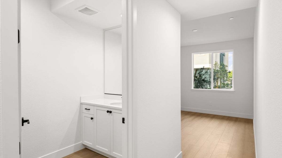 Skyline by Trumark Homes I Alameda, CA I Homesite 71 I First Floor