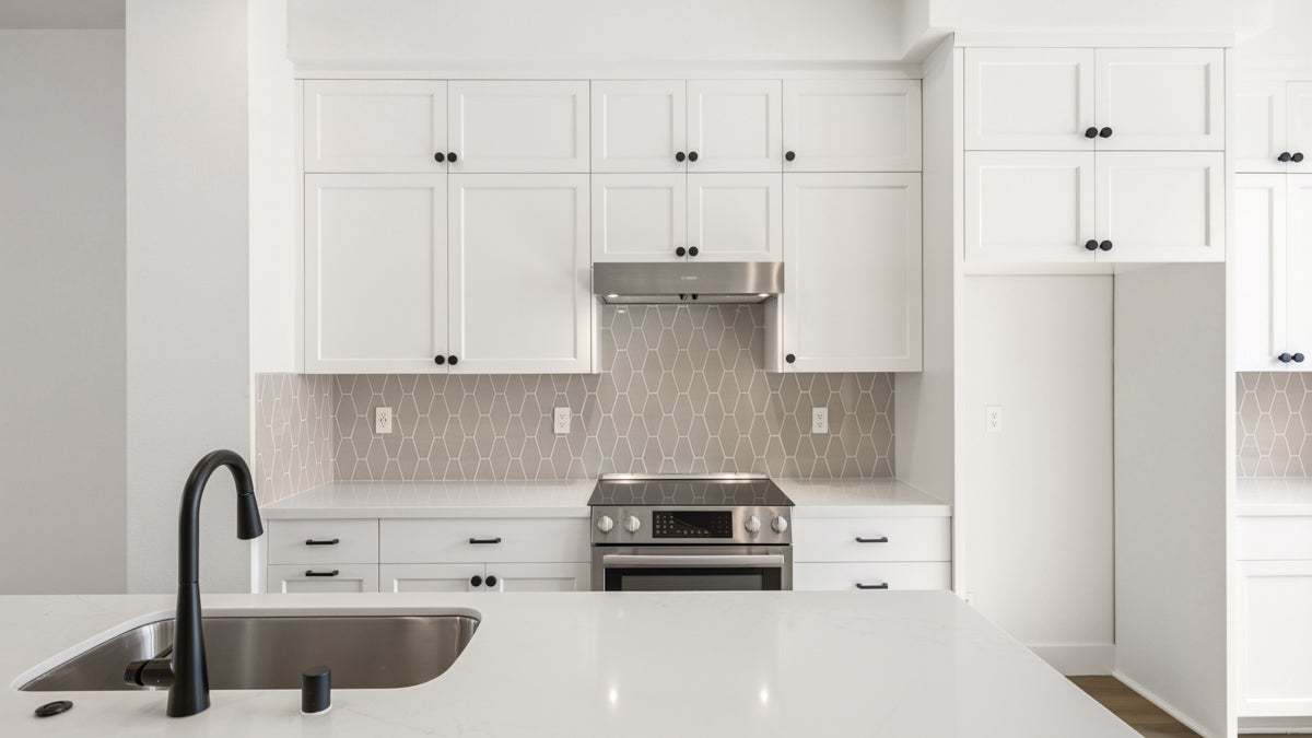 Skyline by Trumark Homes I Alameda, CA I Homesite 71 I Kitchen