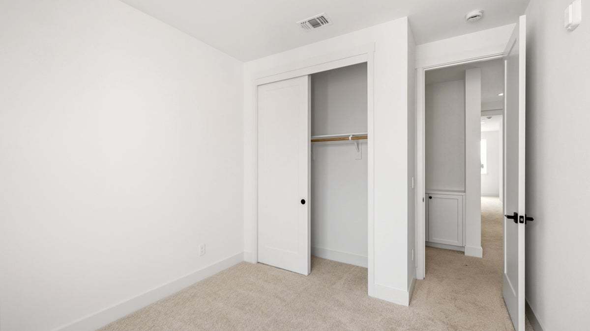 Skyline by Trumark Homes I Alameda, CA I Homesite 71 I Secondary Bedroom