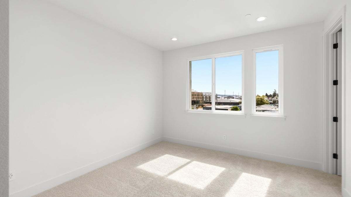Skyline by Trumark Homes I Alameda, CA I Homesite 71 I Primary Bedroom