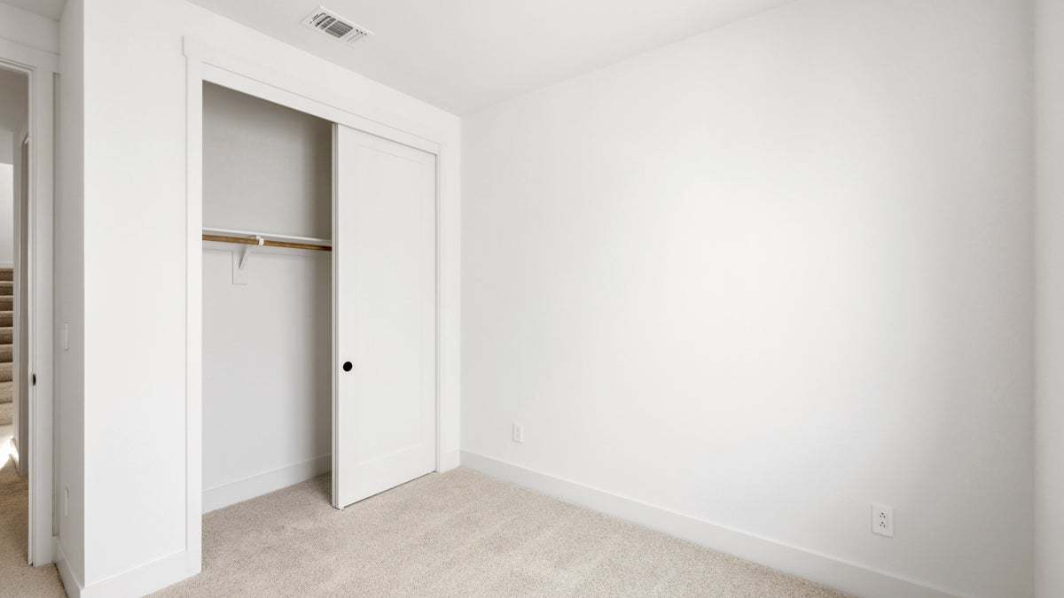 Skyline by Trumark Homes I Alameda, CA I Homesite 71 I Secondary Bedroom