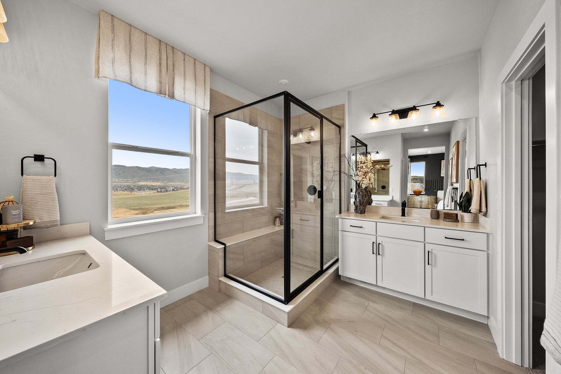 Rhapsody at Sterling Ranch by Trumark Homes | Plan 3 | Primary Bath