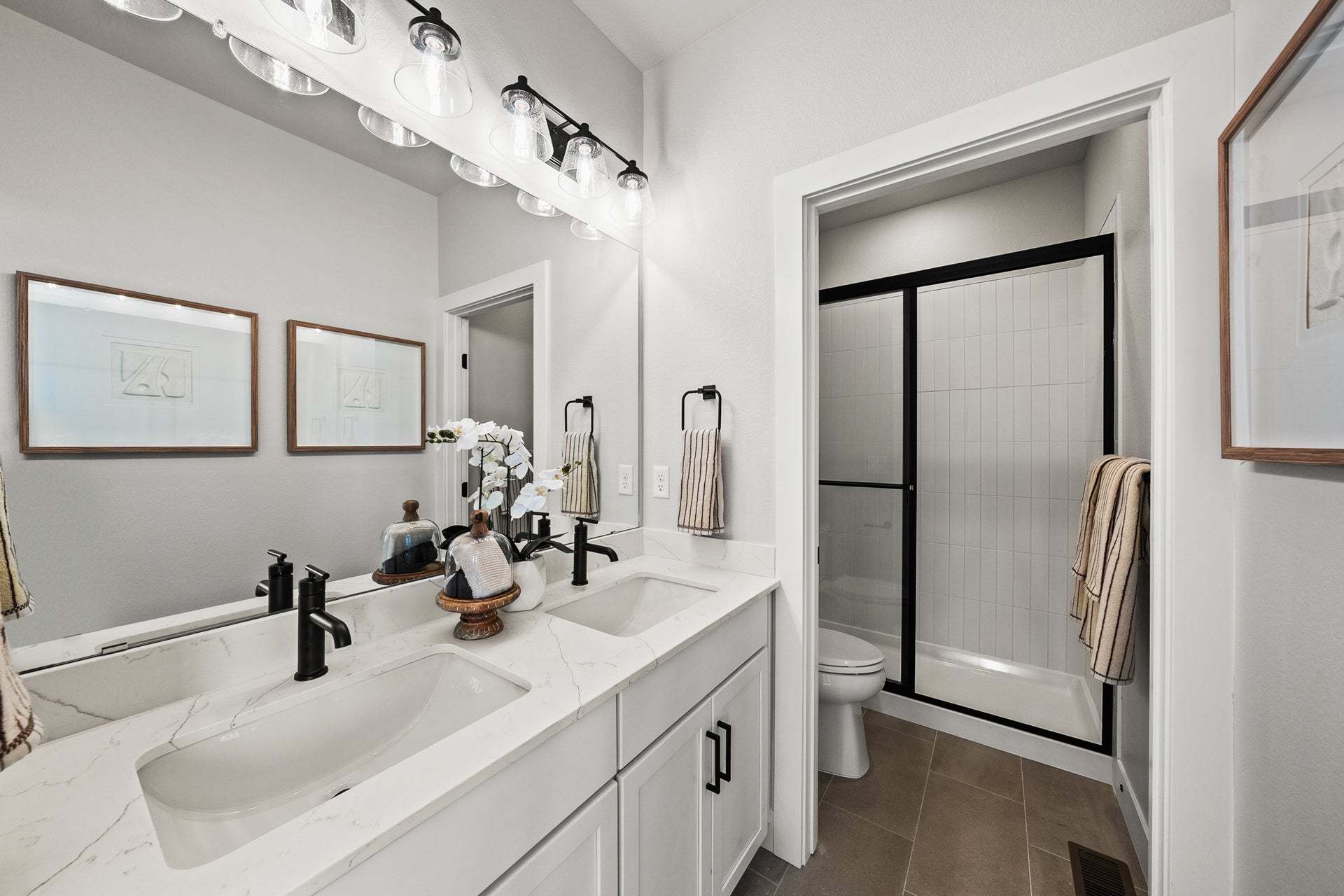 Rhapsody at Sterling Ranch by Trumark Homes | Plan 3 | Secondary Bath