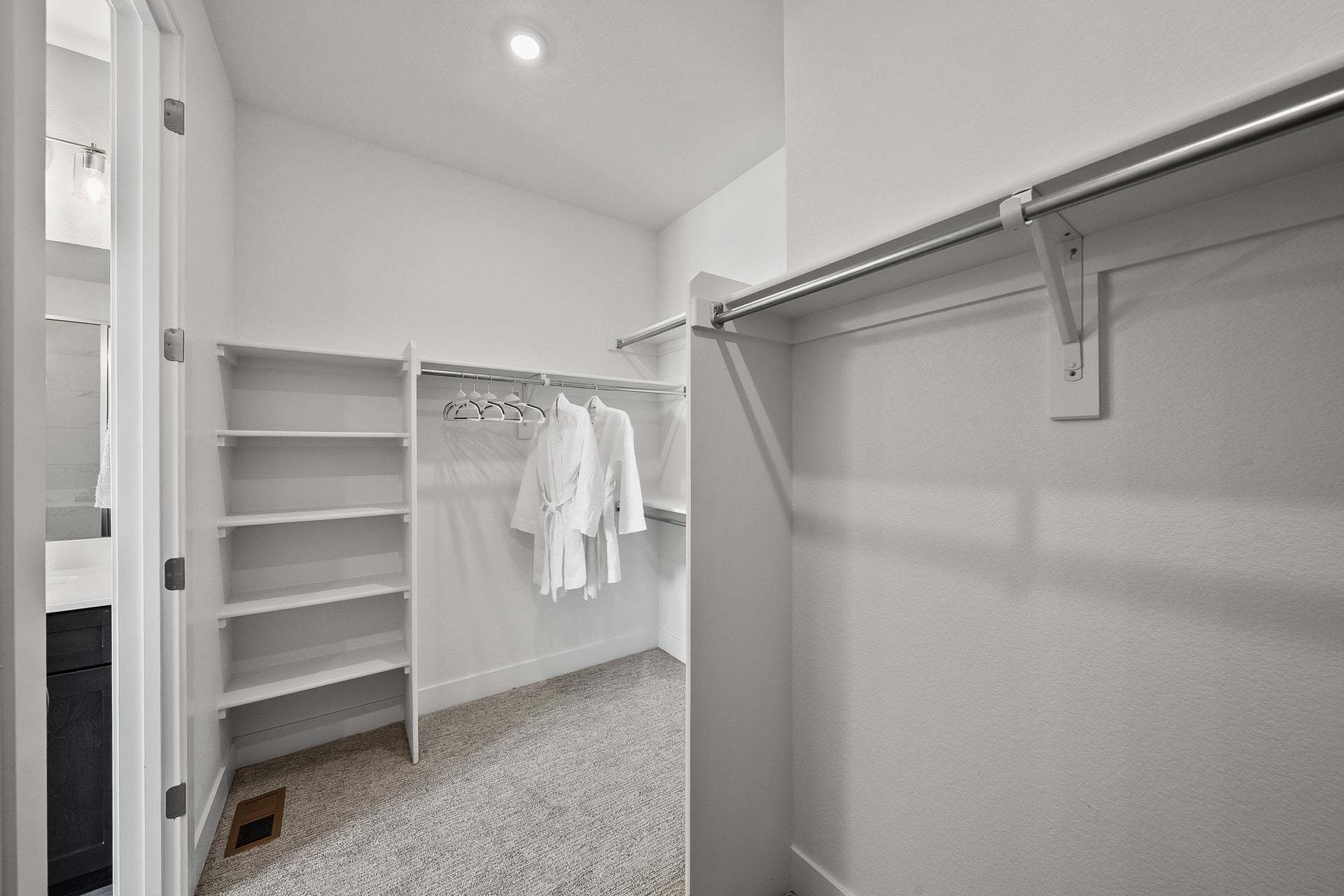 Starling at Tanterra by Trumark Homes | Plan 1 | Primary Closet