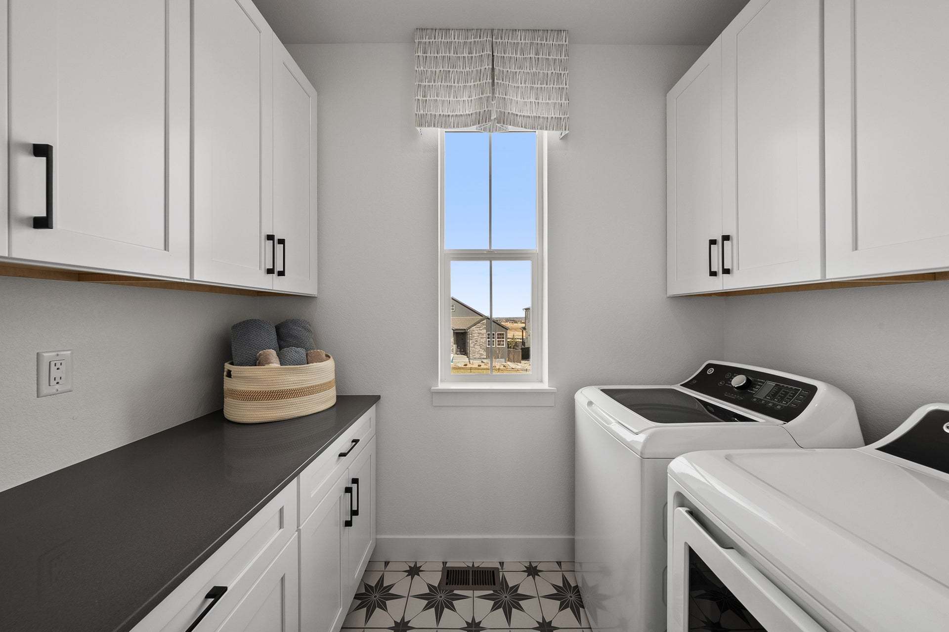 Starling at Tanterra by Trumark Homes | Plan 4 | Laundry