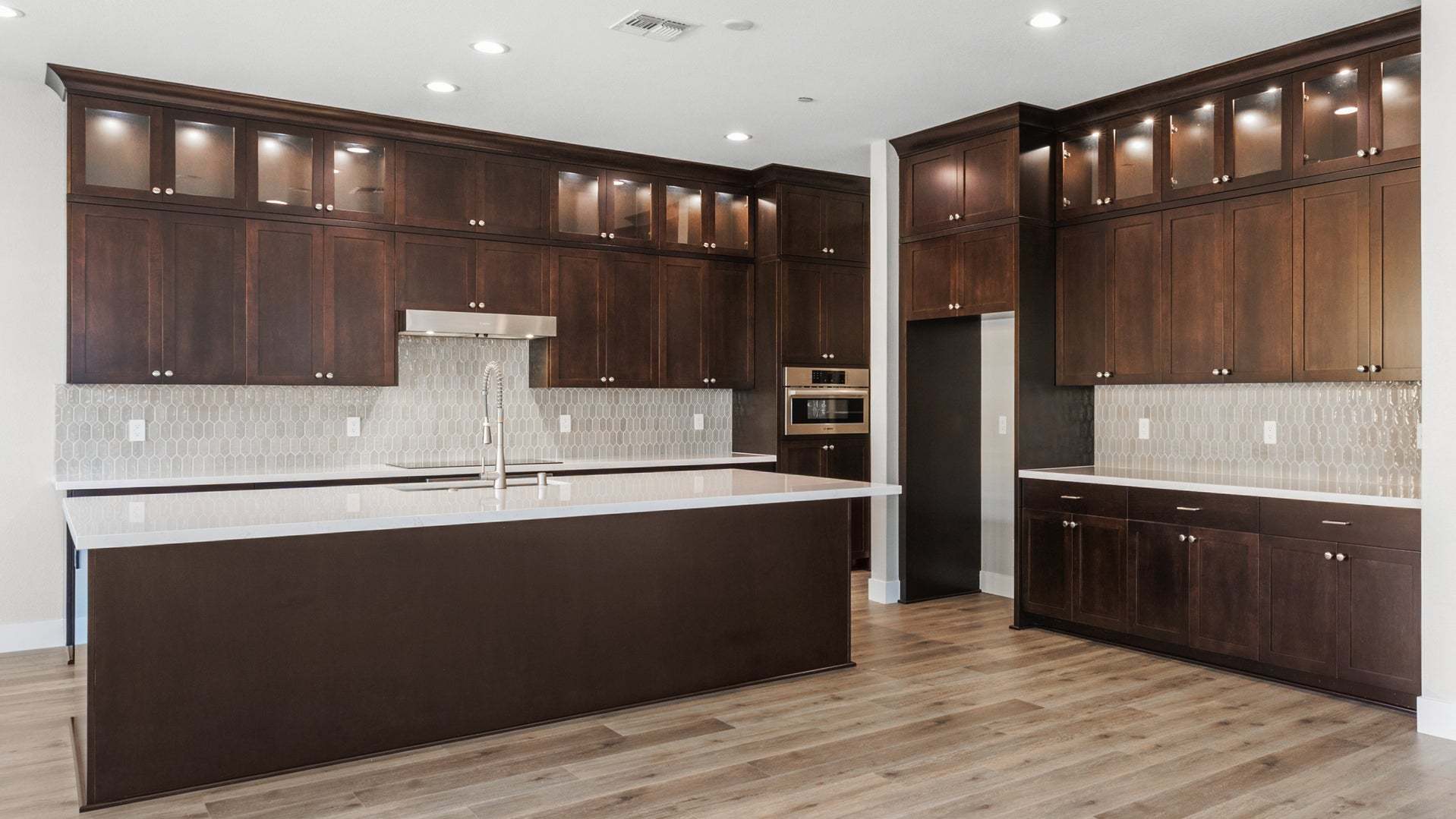 Apricot Estates by Trumark Homes in Brentwood, CA I Lot 37 I Kitchen