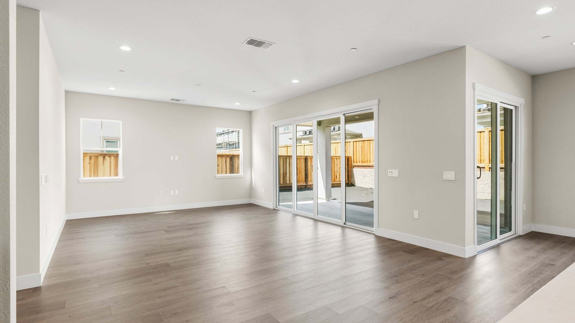 Apricot Estates by Trumark Homes in Brentwood, CA I Lot 37 I Family Room