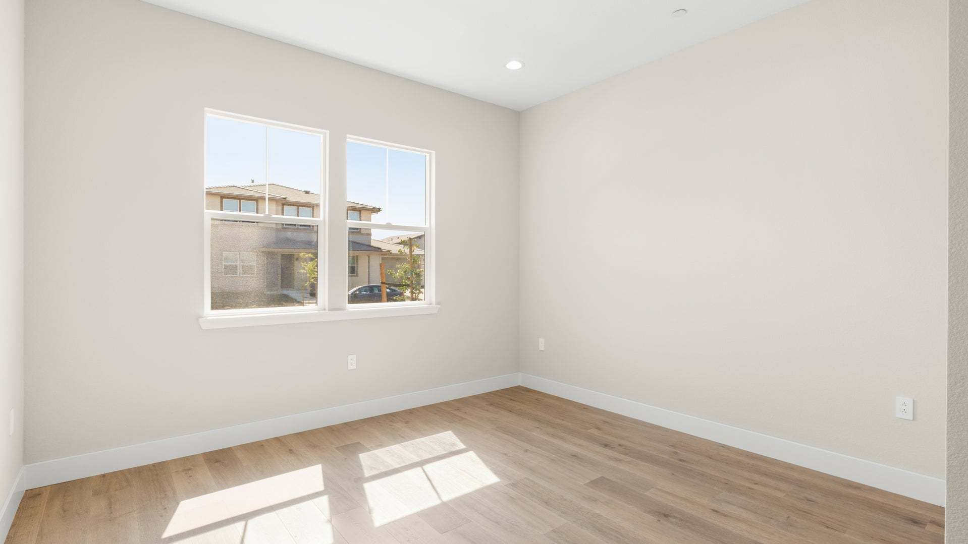 Apricot Estates by Trumark Homes in Brentwood, CA I Lot 37 I Next Gen Sitting Area