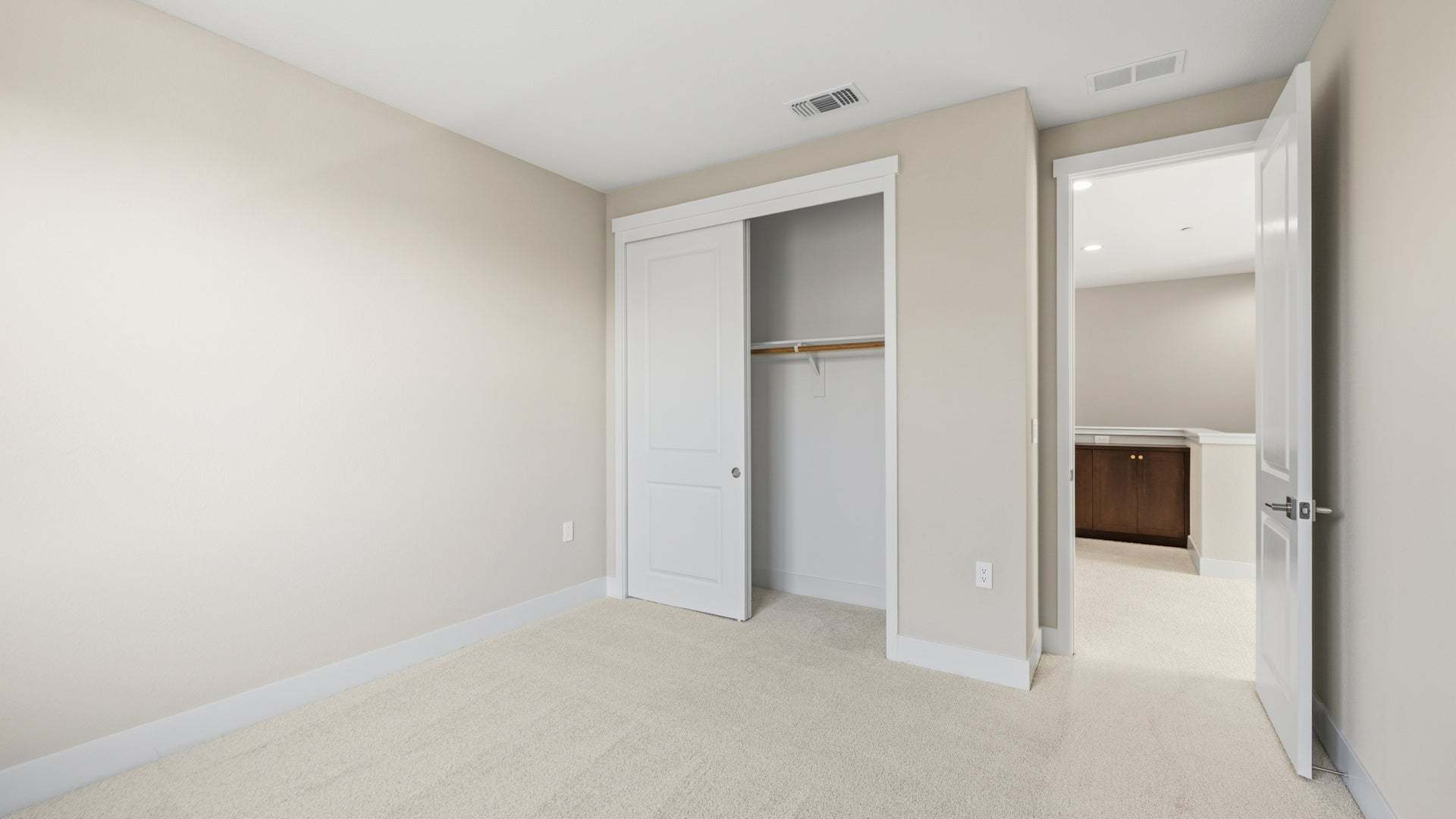 Apricot Estates by Trumark Homes in Brentwood, CA I Lot 37 I Secondary Bedroom