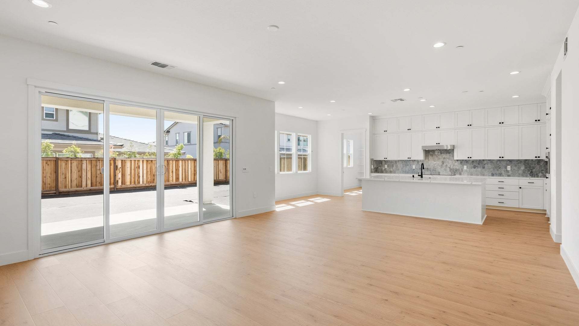 Apricot Estates by Trumark Homes in Brentwood, CA I Lot 44 I Open-Concept Living
